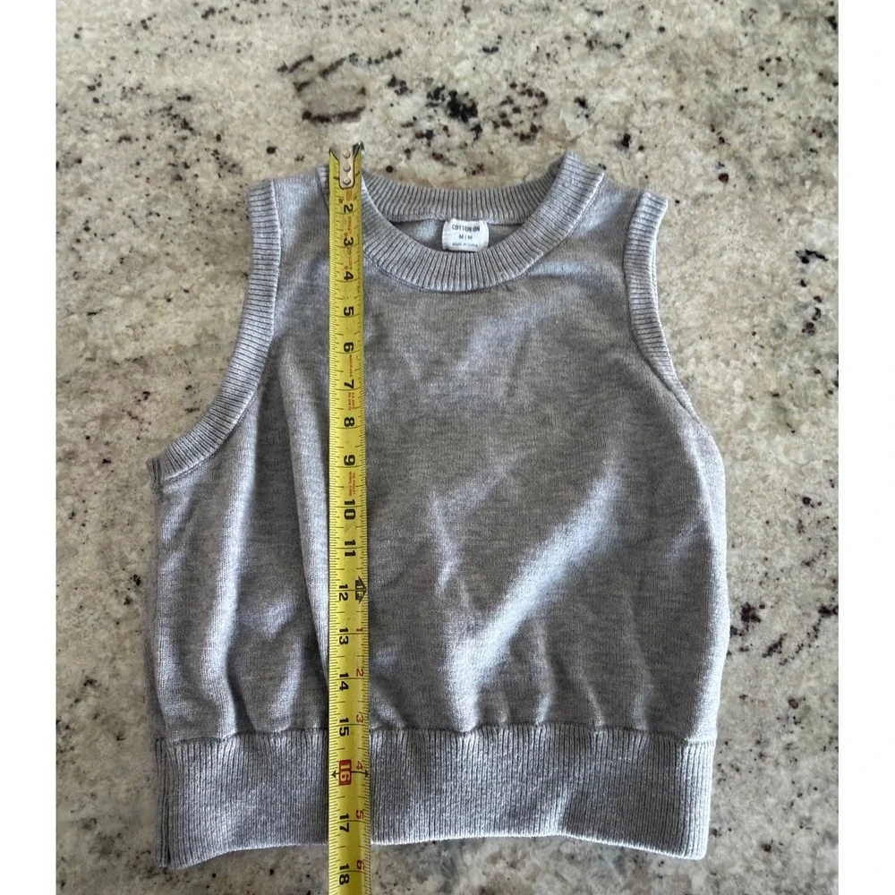 Cotton On‎ M Gray Sleeveless Knit Tank Sweater